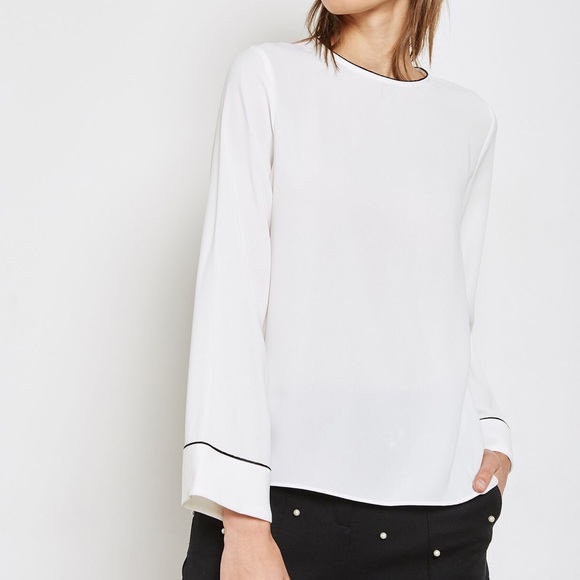 White blouse with large sleeves from Mango NWT - Picture 2 of 4